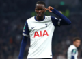 Tottenham : Roberto De Zerbi confirme que Pape Matar Sarr a demandé à partir, le Sénégalais se rapproche de la Juventus