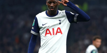 Tottenham : Roberto De Zerbi confirme que Pape Matar Sarr a demandé à partir, le Sénégalais se rapproche de la Juventus