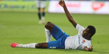 Des images terribles : L'attaquant sénégalais Abdallah Gning victime d'une grave blessure avec le FC Baník Ostrava - wiwsport Des images terribles : L’attaquant sénégalais Abdallah Gning victime d’une grave blessure avec le FC Baník Ostrava