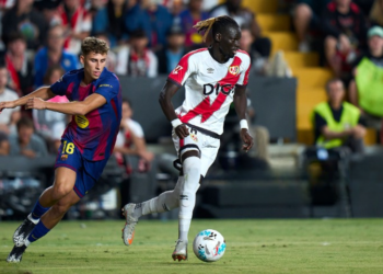 Rayo Vallecano : Pathé Ciss jouera contre le FC Barcelone ce lundi soir - wiwsport