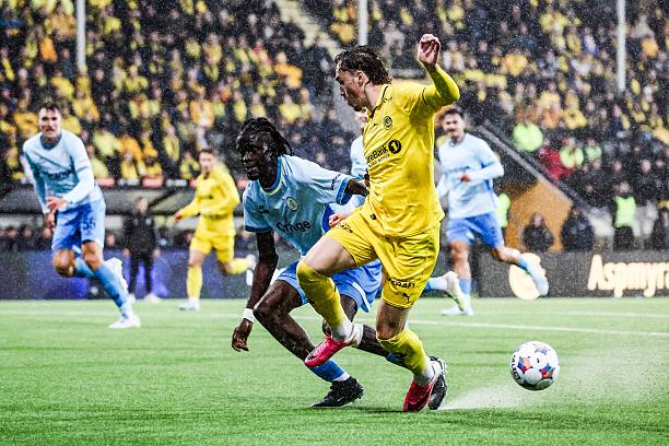 Foot : Battu par Bodø/Glimt, l'Union Saint-Gilloise de Massiré Sylla et Ousseynou Niang rate la Ligue des Champions - wiwsport Foot : Battu par Bodø/Glimt, l'Union Saint-Gilloise de Massiré Sylla et Ousseynou Niang rate la Ligue des Champions - wiwsport