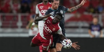 Ligue 1 : L&rsquo;AS Monaco de Sadibou Sané et Lamine Camara domine l&rsquo;OM et prend seule la tête du classement