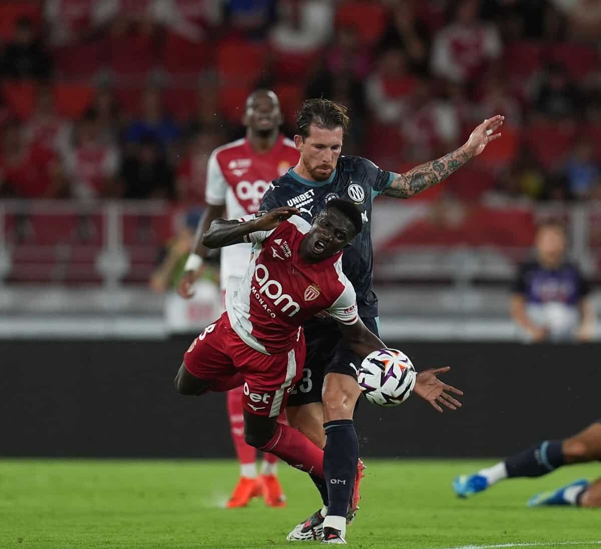 Ligue 1 : L'AS Monaco de Sadibou Sané et Lamine Camara domine l'OM et prend seule la tête du classement - wiwsport Ligue 1 : L'AS Monaco de Sadibou Sané et Lamine Camara domine l'OM et prend seule la tête du classement - wiwsport