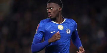 Mercato : Chelsea va envoyer Mamadou Sarr en prêt à la Real Sociedad - wiwsport Mercato : Chelsea va envoyer Mamadou Sarr en prêt à la Real Sociedad