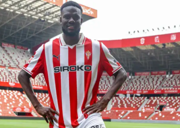 Sporting Gijón : Mamadou Loum Ndiaye reprend l’entraînement après près de 10 mois d’absence pour blessure