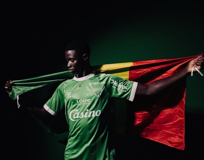 Mercato : Étienne Mendy officiellement stéphanois jusqu’en 2030 - wiwsport Mercato : Étienne Mendy officiellement stéphanois jusqu’en 2030 - wiwsport