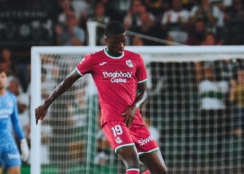 Pellegrino Matarazzo, coach de la Real Sociedad, satisfait des débuts de Mamadou Sarr contre Elche : « Il a livré un match très solide » - wiwsport Pellegrino Matarazzo, coach de la Real Sociedad, satisfait des débuts de Mamadou Sarr contre Elche : « Il a livré un match très solide » - wiwsport