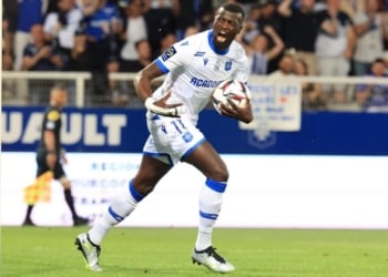 Mercato : Mbaye Niang vers un retour en France après son accord avec Dunkerque ! - wiwsport Mercato : Mbaye Niang vers un retour en France après son accord avec Dunkerque ! - wiwsport