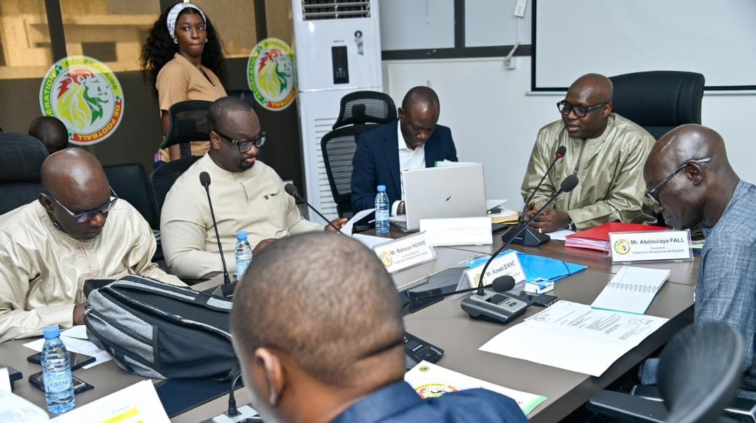 Sénégal vs Mozambique - La FSF confirme la délocalisation et explique « la pelouse du stade LSS ne se trouve pas dans un état optimal pour accueillir une rencontre officielle de cette envergure » ! - wiwsport Sénégal vs Mozambique - La FSF confirme la délocalisation et explique « la pelouse du stade LSS ne se trouve pas dans un état optimal pour accueillir une rencontre officielle de cette envergure » ! - wiwsport