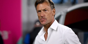 Équipe Nationale – Hervé Renard révèle l’intérêt du Sénégal : « Ils ont changé d’avis, ils ne m’ont pas prévenu » ! - wiwsport Équipe Nationale – Hervé Renard révèle l’intérêt du Sénégal : « Ils ont changé d’avis, ils ne m’ont pas prévenu » ! - wiwsport