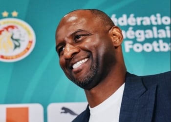 Patrick Vieira : « On s’attend à une équipe difficile à jouer et nous, on doit démontrer notre qualité avec beaucoup d’humilité » - wiwsport Patrick Vieira : « On s’attend à une équipe difficile à jouer et nous, on doit démontrer notre qualité avec beaucoup d’humilité » - wiwsport