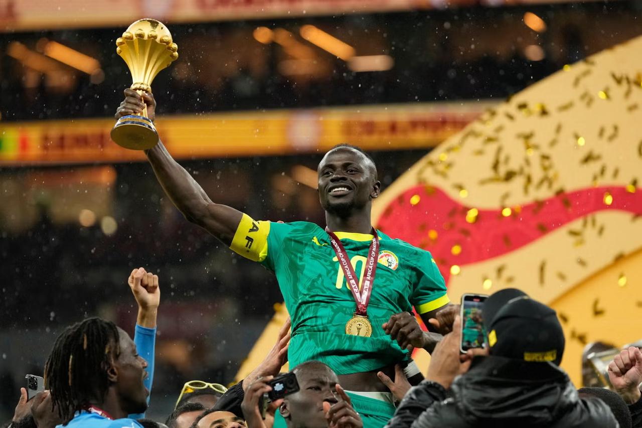 OFFICIEL : Champion d'Afrique et meilleur joueur de la CAN 2025, Sadio Mané parmi les 30 nommés pour le Ballon d'Or 2026 ! - wiwsport OFFICIEL : Champion d'Afrique et meilleur joueur de la CAN 2025, Sadio Mané parmi les 30 nommés pour le Ballon d'Or 2026 ! - wiwsport