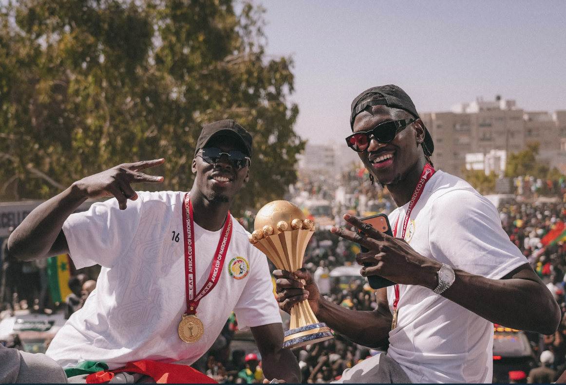 De Pape Gueye à Ibrahim Mbaye, les Lions rendent hommage à Édouard Mendy : « Tu vas nous manquer » - wiwsport