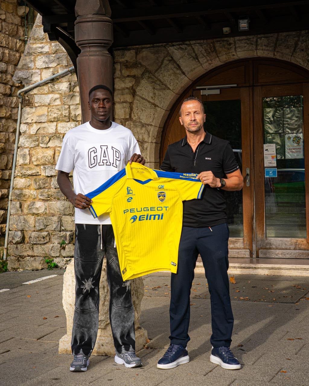 Transfert - Lamine Coly quitte les Espoirs de Guédiawaye et rejoint le FC Sochaux ! - wiwsport Transfert - Lamine Coly quitte les Espoirs de Guédiawaye et rejoint le FC Sochaux ! - wiwsport