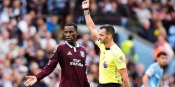 « Nous devons apprendre à nous contrôler » : Unai Emery demande plus de retenue à ses joueurs, dont Nicolas Jackson, pour éviter « certains cartons inutiles » - wiwsport