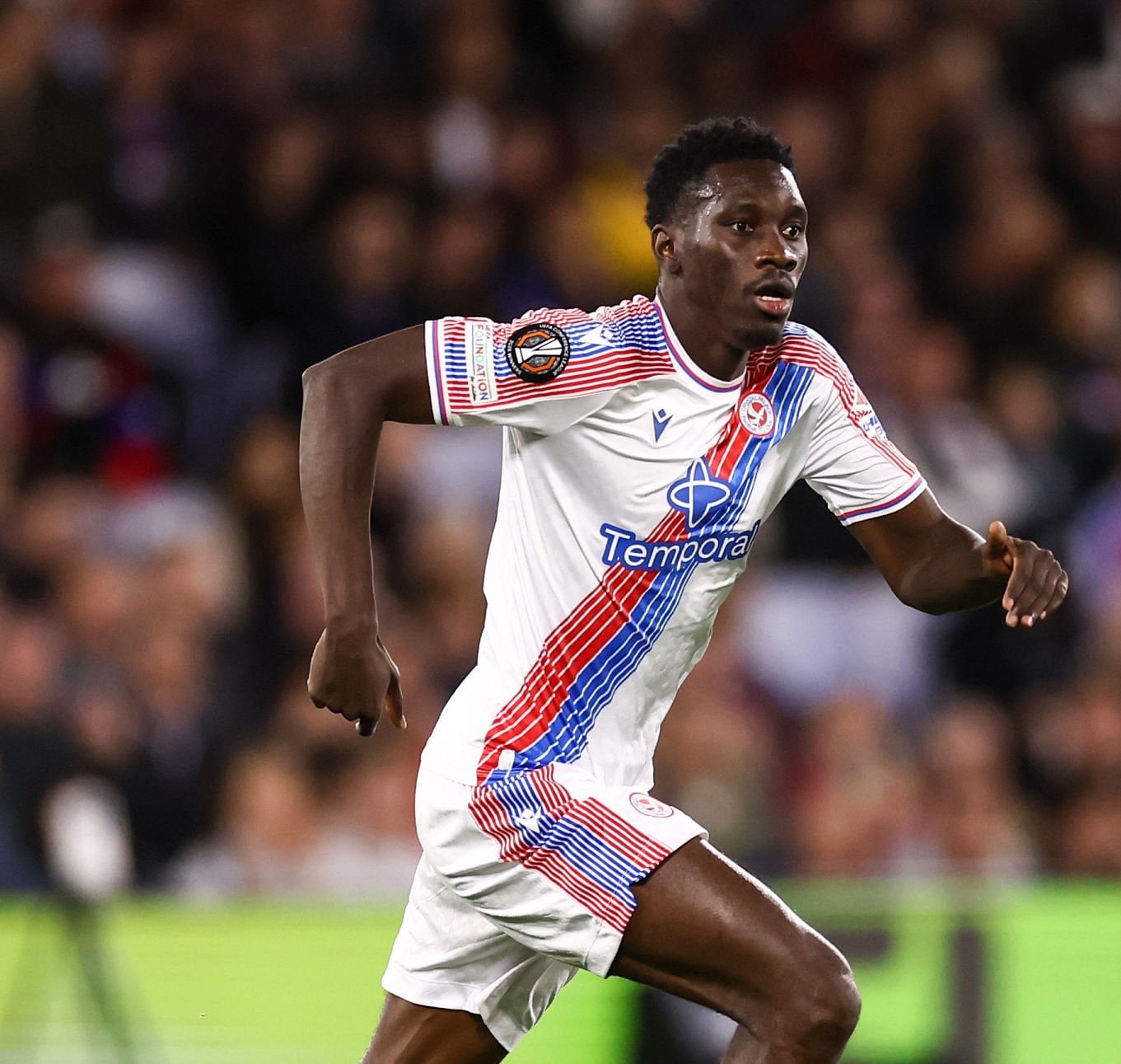 Pierre Sage réagit aux sifflets contre Ismaïla Sarr : « C'est tout à fait normal, car tout le monde pensait qu'il allait partir » - wiwsport Pierre Sage réagit aux sifflets contre Ismaïla Sarr : « C'est tout à fait normal, car tout le monde pensait qu'il allait partir » - wiwsport