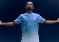 « J’ai travaillé très dur pour en arriver là » : Iliman Ndiaye après sa signature à Manchester City - wiwsport « J’ai travaillé très dur pour en arriver là » : Iliman Ndiaye après sa signature à Manchester City - wiwsport