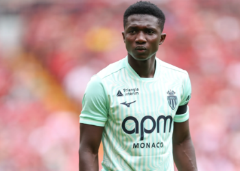 Mercato : Les coulisses rocambolesques du vrai-faux transfert de Lamine Camara à Chelsea - wiwsport
