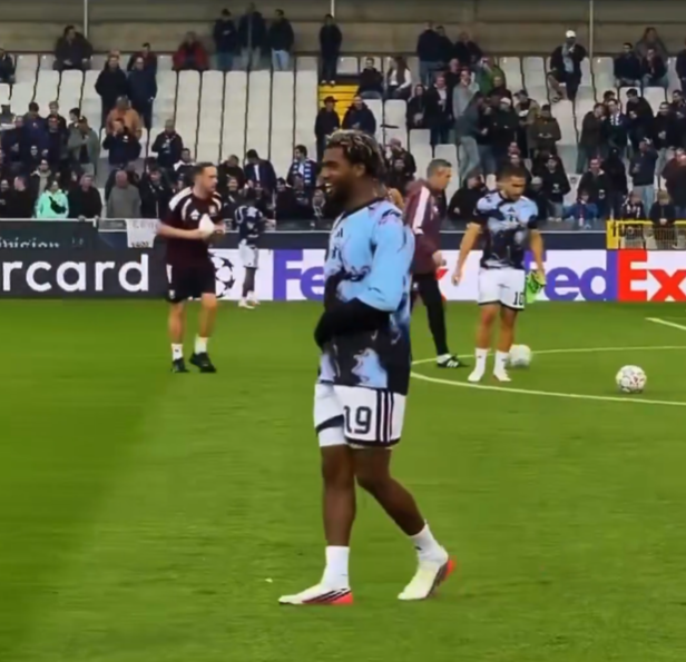 Aston Villa : Ibrahim Mbaye attend toujours ses premières minutes - wiwsport Aston Villa : Ibrahim Mbaye attend toujours ses premières minutes - wiwsport