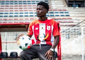 Mercato : Ameth Niang rejoint Bourges FC en provenance du Jaraaf - wiwsport Mercato : Ameth Niang rejoint Bourges FC en provenance du Jaraaf - wiwsport