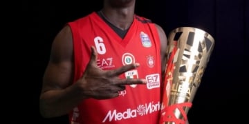 Supercoupe d’Italie - Ousmane Diop et l’Olimpia Milano encore vainqueurs - wiwsport Supercoupe d’Italie - Ousmane Diop et l’Olimpia Milano encore vainqueurs - wiwsport