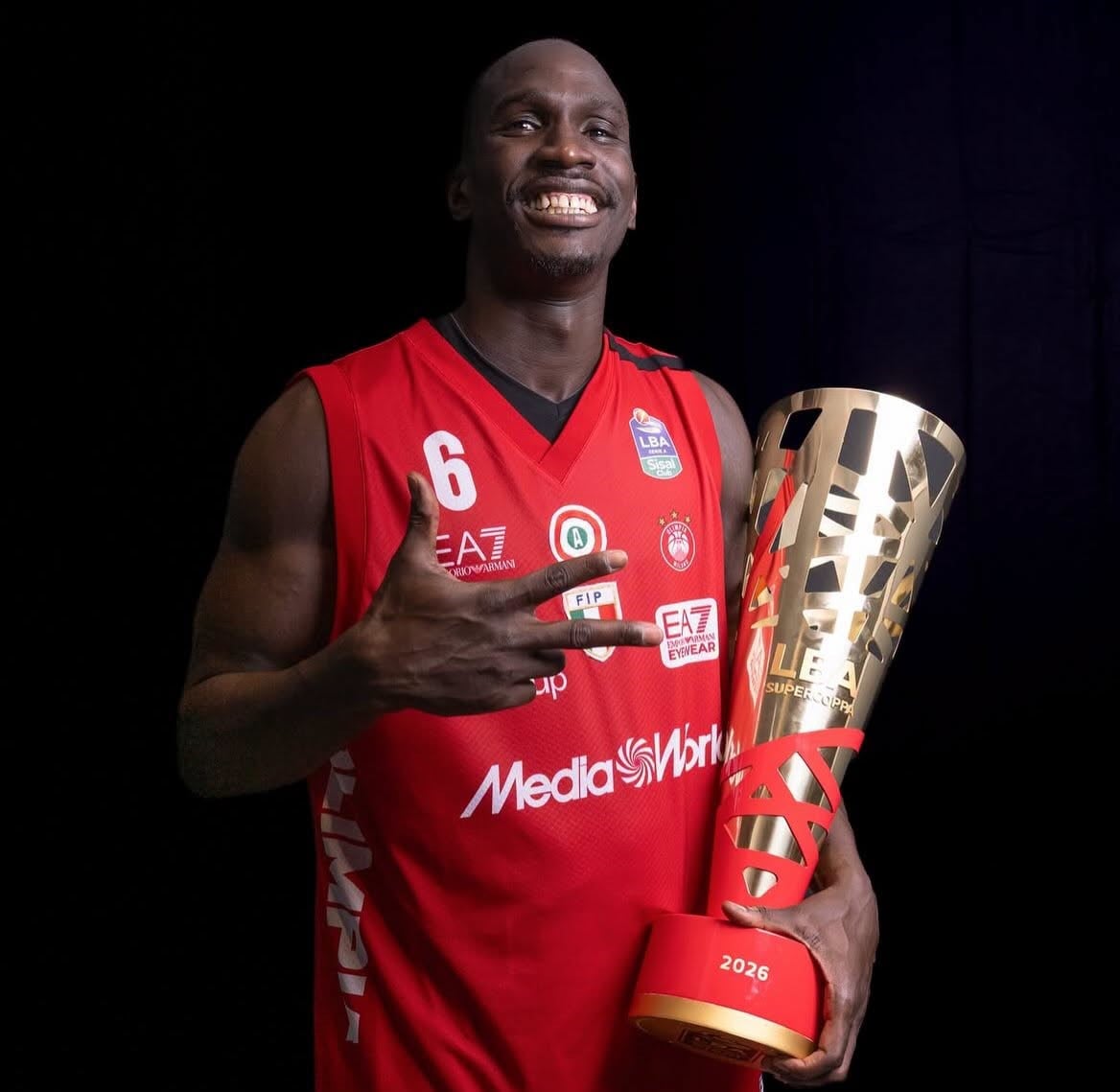 Supercoupe d’Italie - Ousmane Diop et l’Olimpia Milano encore vainqueurs - wiwsport Supercoupe d’Italie - Ousmane Diop et l’Olimpia Milano encore vainqueurs - wiwsport