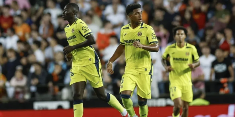 LaLiga : Villarreal s’impose contre Valence, Pape Gueye voit rouge !