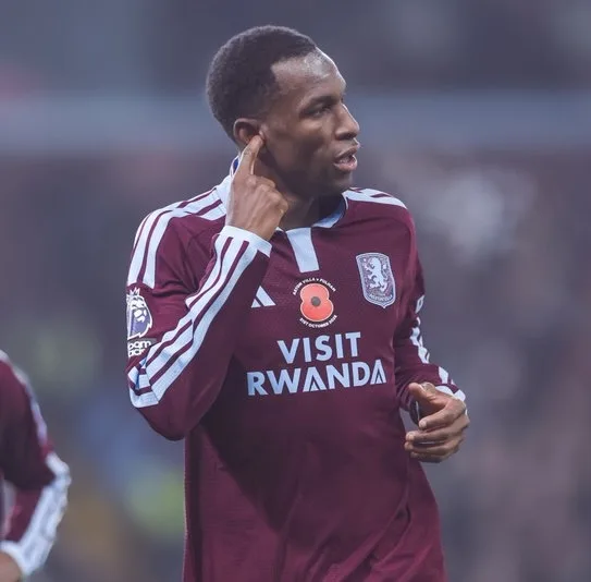 Premier League : En vidéo, l’exploit sublime de Nicolas Jackson pour son 8e but avec Aston Villa - wiwsport Premier League : En vidéo, l’exploit sublime de Nicolas Jackson pour son 8e but avec Aston Villa - wiwsport