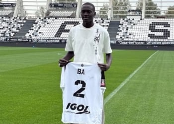 El Hadji Abdoul Ba signe son premier contrat professionnel à Amiens Sc - wiwsport