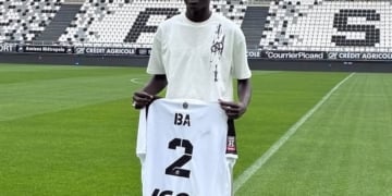 El Hadji Abdoul Ba signe son premier contrat professionnel à Amiens Sc - wiwsport El Hadji Abdoul Ba signe son premier contrat professionnel à Amiens Sc - wiwsport