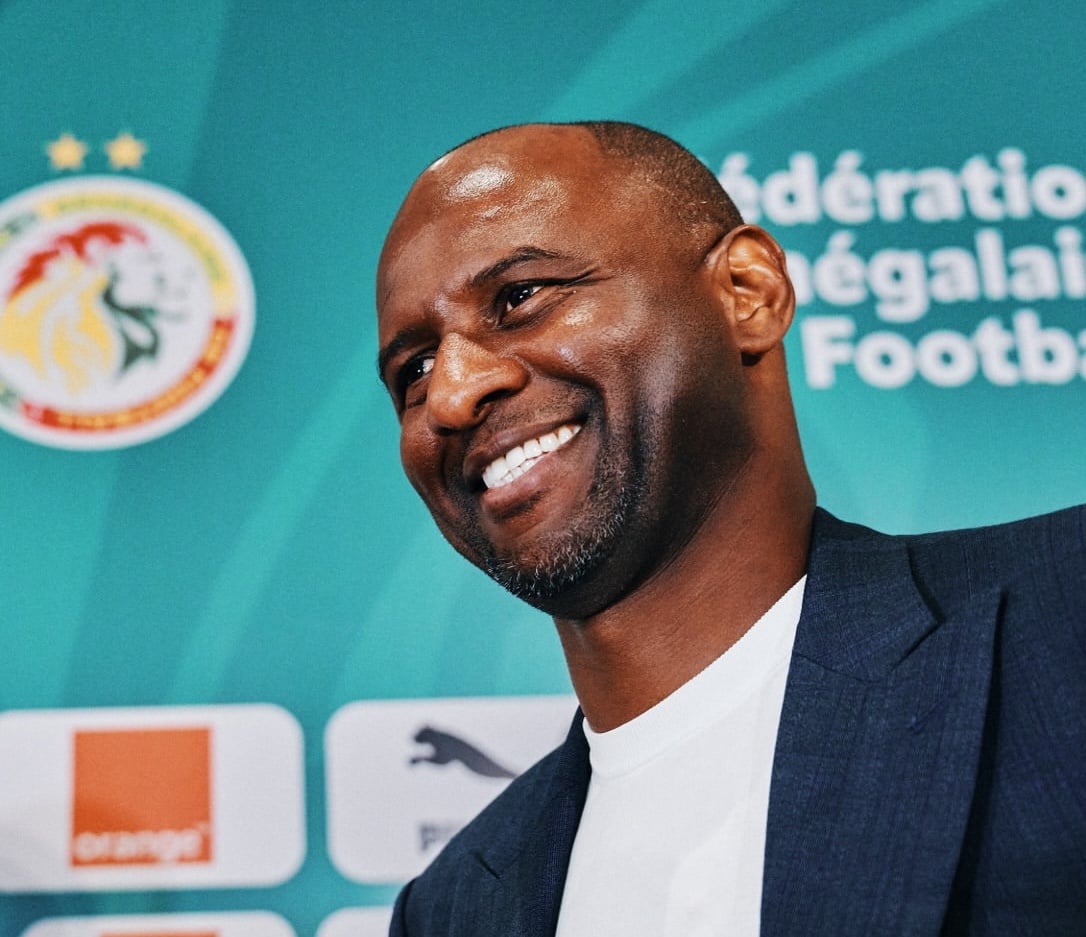 Patrick Vieira : « La force du Sénégal, qui est peut-être aussi un défaut, c’est qu’il y a 22 millions d’entraîneurs » - wiwsport Patrick Vieira : « La force du Sénégal, qui est peut-être aussi un défaut, c’est qu’il y a 22 millions d’entraîneurs » - wiwsport