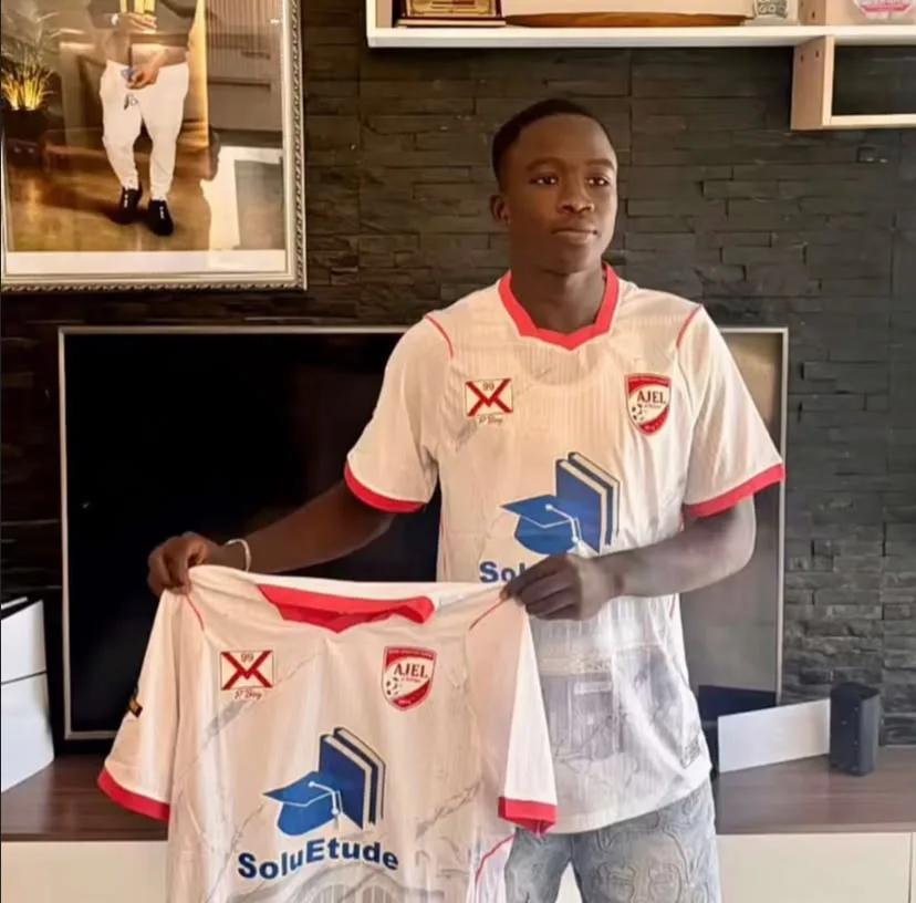 L’international U17 Aliou Dieye s’engage avec l’AJEL de Rufisque - wiwsport L’international U17 Aliou Dieye s’engage avec l’AJEL de Rufisque - wiwsport