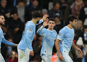 MANCHESTER, ENGLAND - OCTOBER 20: Manchester City's Phil Foden celebrates scoring his side's fourth goal with Josko Gvardiol during the UEFA Champions League 2026/27 League Phase MD3 match between Manchester City and AEK Athens at City of Manchester Stadium on October 20, 2026 in Manchester, United Kingdom. (Photo by Lee Parker - CameraSport via Getty Images)