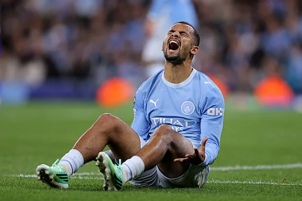 Ligue des Champions – City coule à domicile face au PSG (2-4) avec une passe décisive d’Iliman Ndiaye