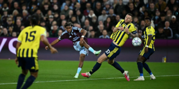 Ross Barkley élogieux envers Ibrahim Mbaye : “J’ai pu le voir dès le premier jour (…) Ibrahim n’a que 18 ans, mais il a tellement de qualités…” - wiwsport
