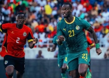 RC Lens : Blessé avec la sélection, Abdallah Sima absent plusieurs semaines - wiwsport RC Lens : Blessé avec la sélection, Abdallah Sima absent plusieurs semaines - wiwsport