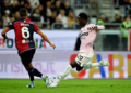 Serie A : Pape Matar Sarr et la Juventus sauvent le nul contre Cagliari de Paul Mendy, décisif - wiwsport CAGLIARI, ITALY - OCTOBER 11: Pape Matar Sarr of Juventus in action during the Serie A match between Cagliari Calcio and Juventus at Unipol Domus on October 11, 2026 in Cagliari, Italy. (Photo by Daniele Badolato - Juventus FC/Juventus FC via Getty Images)