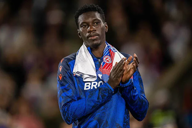 Ligue Europa - Crystal Palace tient tête à Besiktas dans un match palpitant (2-2) - wiwsport LONDON, ENGLAND - SEPTEMBER 17: Ismaila Sarr of Crystal Palace during the UEFA Europa League 2026/27 League Phase MD1 match between Crystal Palace FC and KKS Lech Poznan at Selhurst Park on September 17, 2026 in London, United Kingdom. (Photo by Sebastian Frej/Getty Images)