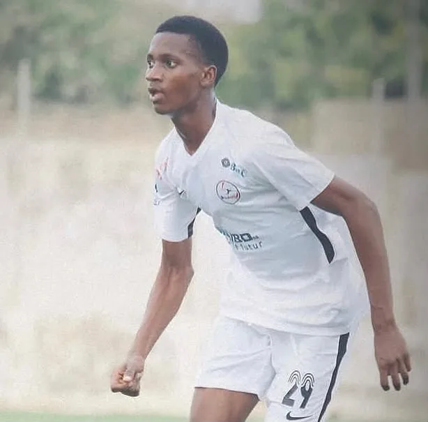 Entretien – Mamadou Aliou Diallo : « Mon objectif est de m’imposer à La Gantoise et de rejoindre les U23 du Sénégal » - wiwsport Entretien – Mamadou Aliou Diallo : « Mon objectif est de m’imposer à La Gantoise et de rejoindre les U23 du Sénégal » - wiwsport