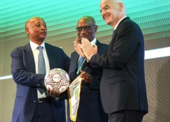 Élection FIFA : Motsepe confirme « la décision unanime des 54 Associations membres de la CAF » de soutenir Infantino - wiwsport