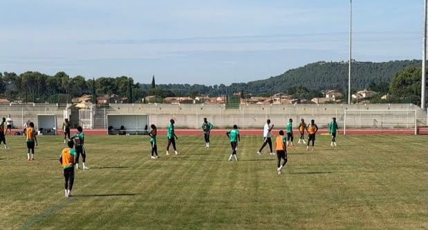 Amical Comores - Sénégal : les Lions ont effectué leur première séance à Marseille - wiwsport Amical Comores - Sénégal : les Lions ont effectué leur première séance à Marseille - wiwsport