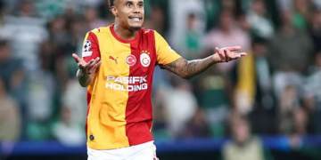 Galatasaray : Ismail Jakobs a hâte d'affronter le FC Barcelone en Ligue des Champions - wiwsport Galatasaray : Ismail Jakobs a hâte d'affronter le FC Barcelone en Ligue des Champions - wiwsport