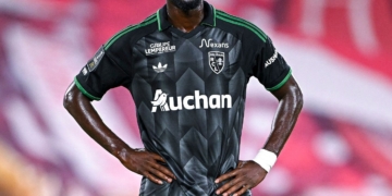 « Un gros coup dur », L'entraîneur du RC Lens, Yannick Cahuzac regrette la blessure d'Abdallah Sima - wiwsport